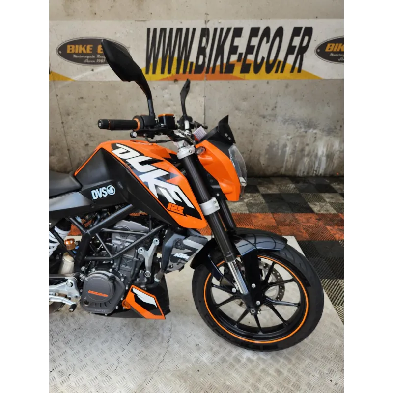 KTM DUKE 125