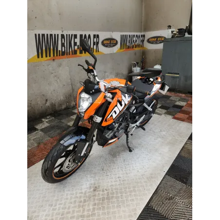 KTM DUKE 125