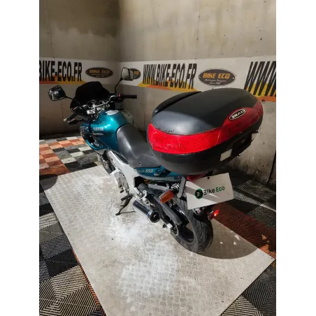 YAMAHA TDM 850