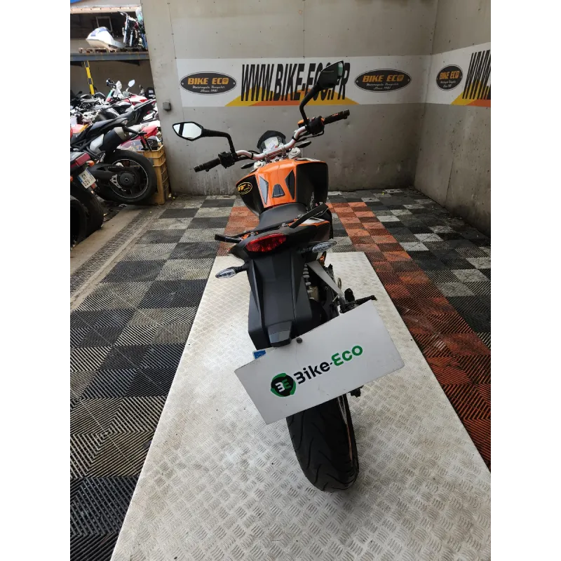 KTM DUKE 125
