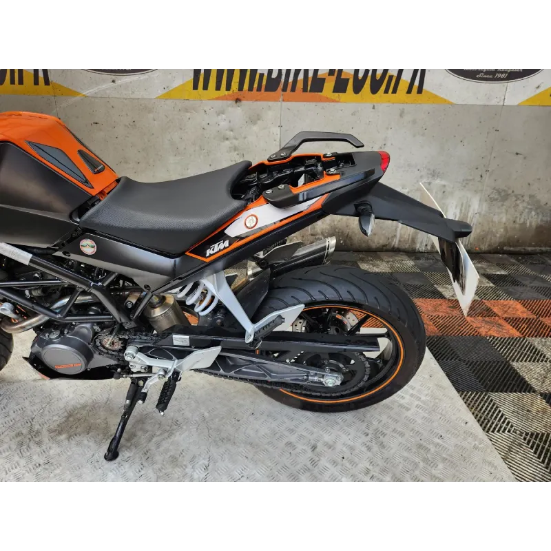 KTM DUKE 125