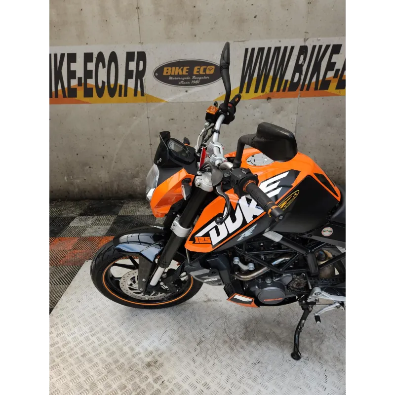 KTM DUKE 125
