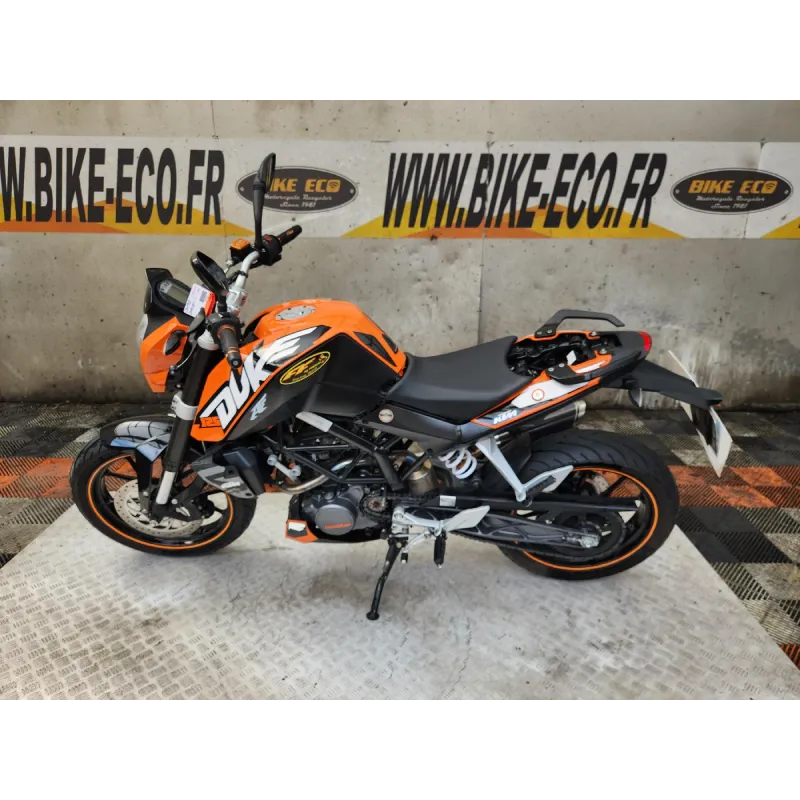KTM DUKE 125
