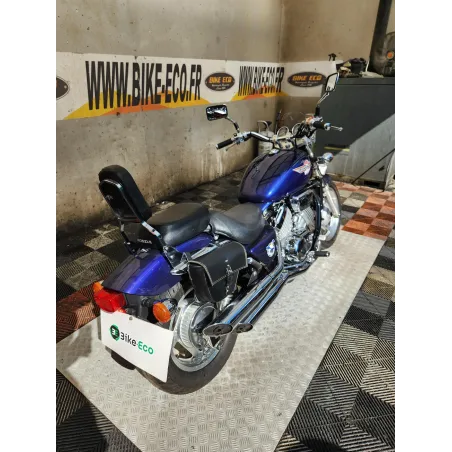 HONDA VFC 750