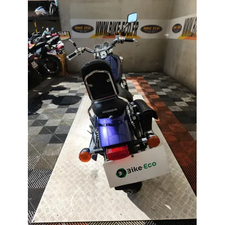 HONDA VFC 750