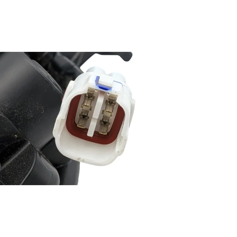 Feu arriere droit YAMAHA YPR 125 XMAX ABS 2024 - 2025