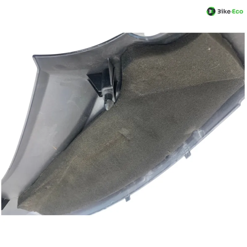 Cache carenage sous selle gauche YAMAHA XP 530 2012-2014 TMAX ABS