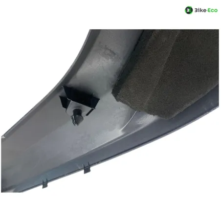 Cache carenage sous selle gauche YAMAHA XP 530 2012-2014 TMAX ABS