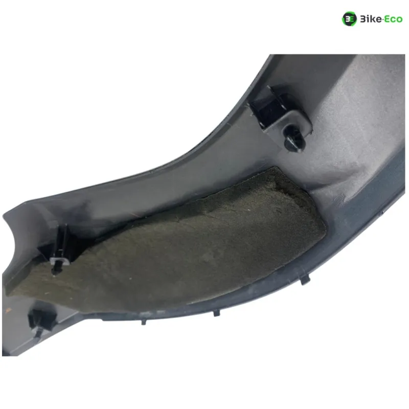 Cache carenage sous selle droit YAMAHA XP 530 2012-2014 TMAX ABS