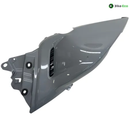Cache carenage coque arriere droit YAMAHA XP 530 2012-2014 TMAX ABS