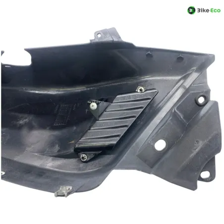 Cache carenage coque arriere gauche YAMAHA XP 530 2012-2014 TMAX ABS