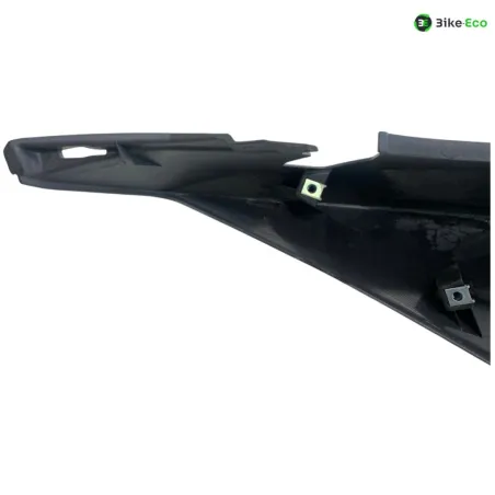 Cache carenage coque arriere gauche YAMAHA XP 530 2012-2014 TMAX ABS