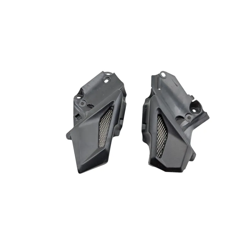 Habillage de cadre gauche TRIUMPH STREET TRIPLE 675 R 2011 - 2012
