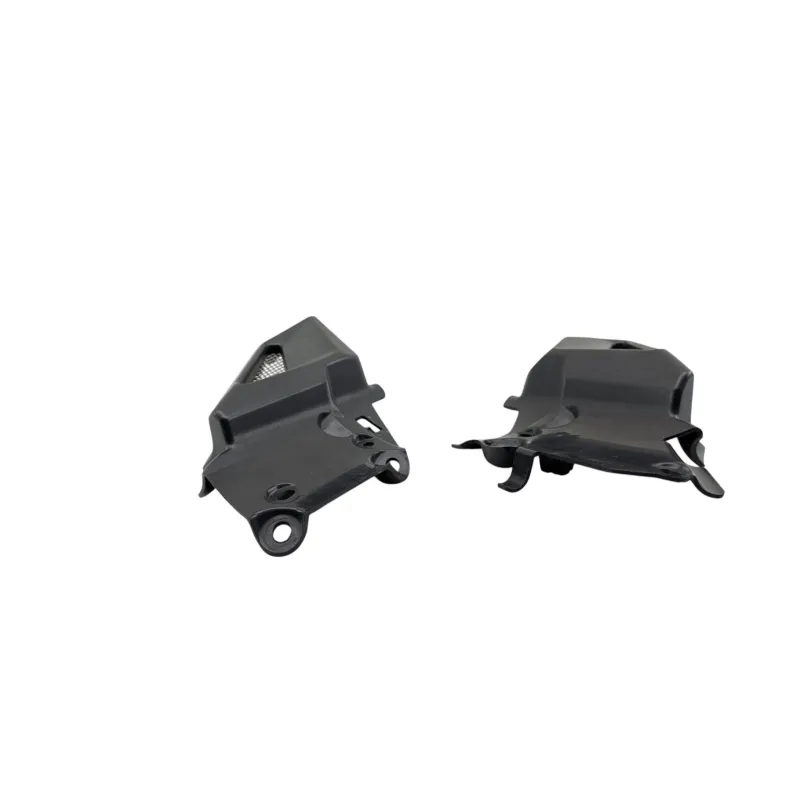 Habillage de cadre gauche TRIUMPH STREET TRIPLE 675 R 2011 - 2012