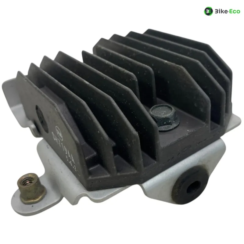 Regulateur charge batterie YAMAHA FZ6 600 2004-2006