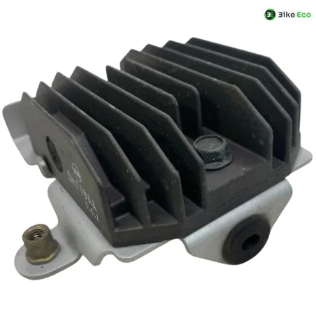 Regulateur charge batterie YAMAHA FZ6 600 2004-2006