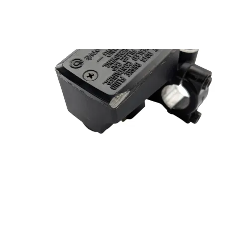 Maitre cylindre frein avant YAMAHA MT07 700 ABS 2018 - 2020