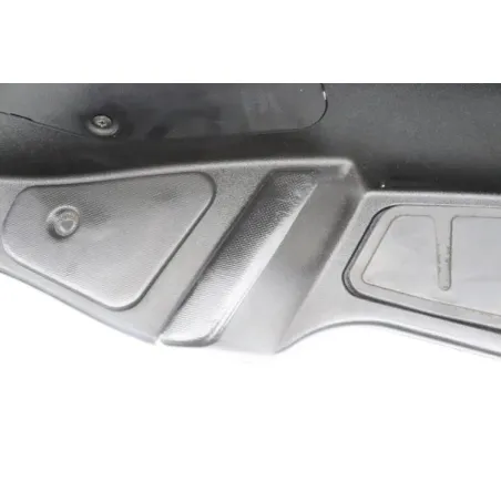 Plancher marche pied droit PIAGGIO MP3 125 2006 - 2008