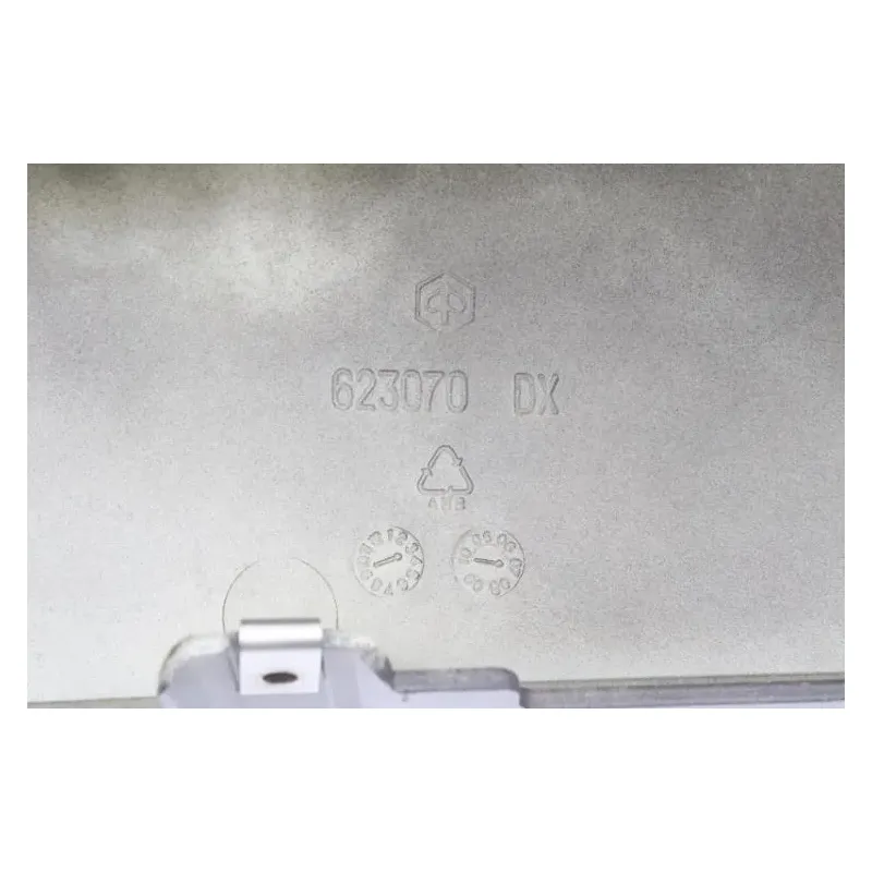 Demi sabot droit PIAGGIO MP3 125 2006 - 2008