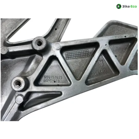 Platine avant droite HONDA FMX 650 2005-2006