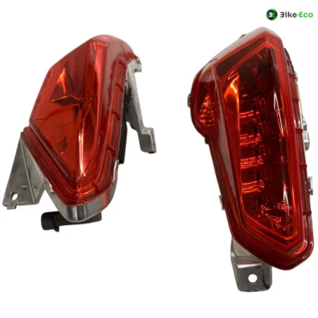 Feu arriere YAMAHA YPR 125 2014-2017 XMAX ABS