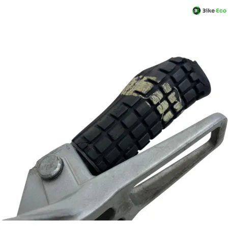 Platine avant droite HONDA FMX 650 2005-2006