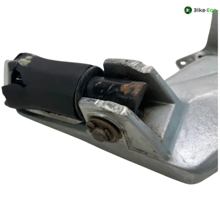 Platine avant droite HONDA FMX 650 2005-2006