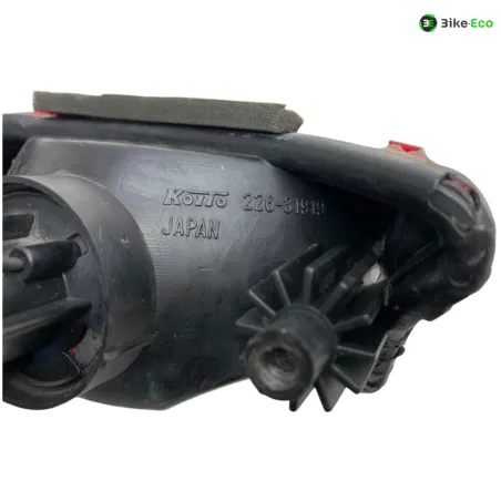 Feu arriere YAMAHA FZ6 600 2004-2006