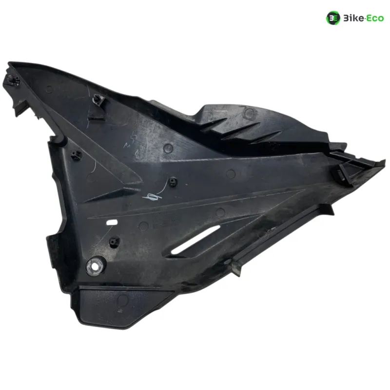 Cache carenage sous selle droit HONDA CBF 125 2013-2014