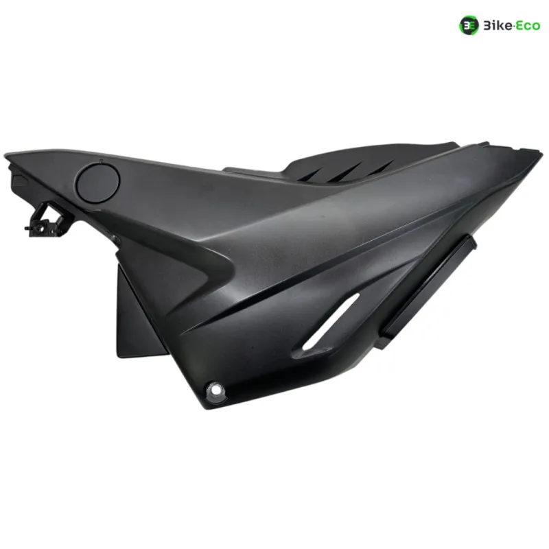 Cache carenage sous selle gauche HONDA CBF 125 2013-2014