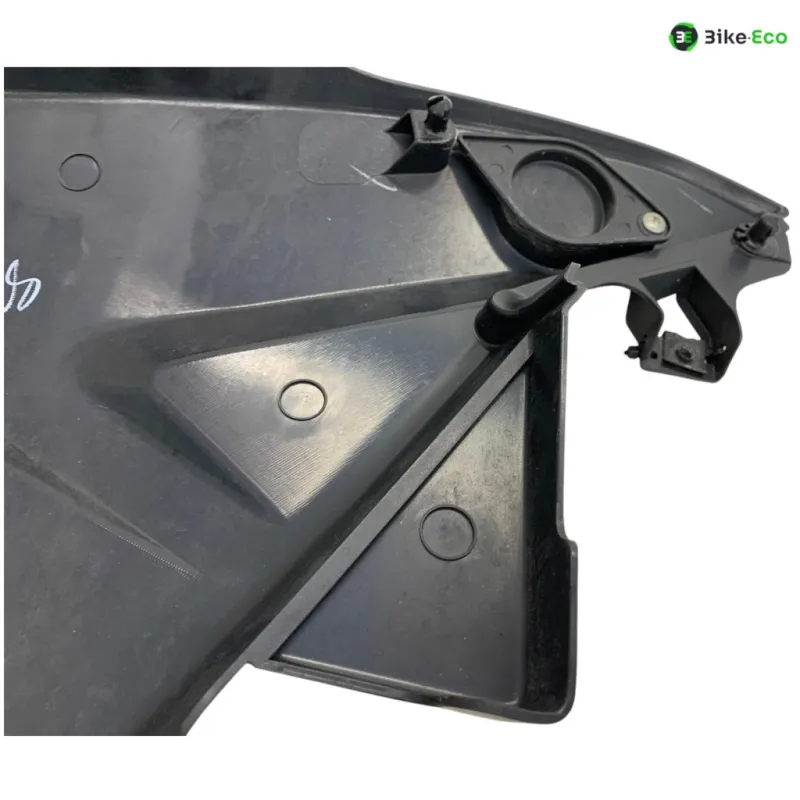 Cache carenage sous selle gauche HONDA CBF 125 2013-2014