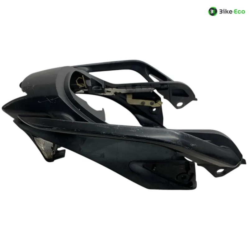 Cache carenage coque arriere YAMAHA FZ6 600 2004-2006