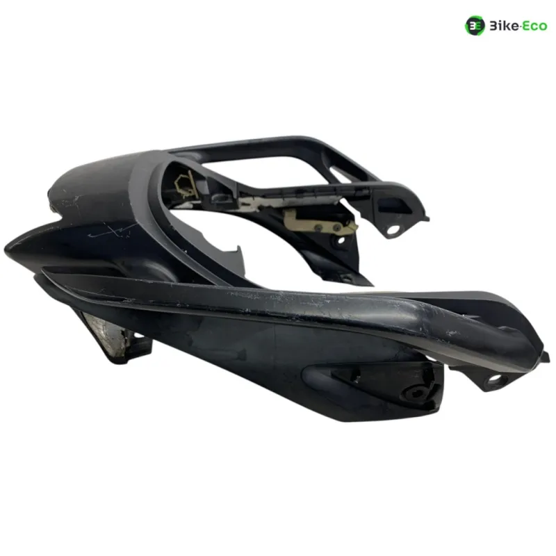 Cache carenage coque arriere YAMAHA FZ6 600 2004-2006