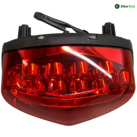 Feu arriere HYOSUNG GV 650 2005-2010 AQUILA