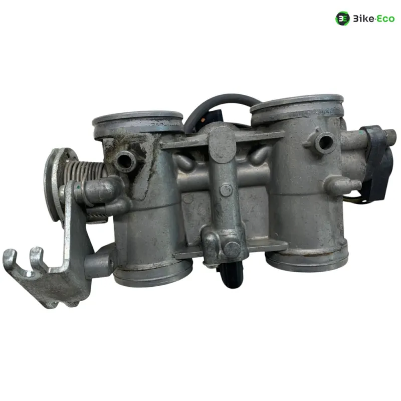 Rampe d'injection SUZUKI AN 650 2006-2010 BURGMAN