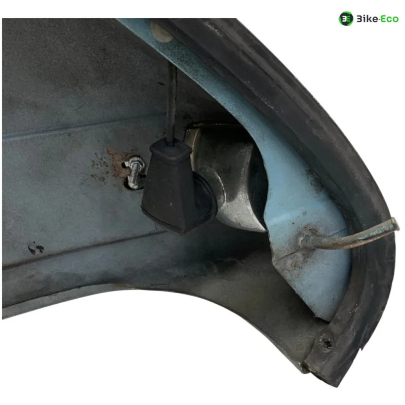 Cache carenage coque arriere droit PIAGGIO VESPA 125 2011-2017 PX