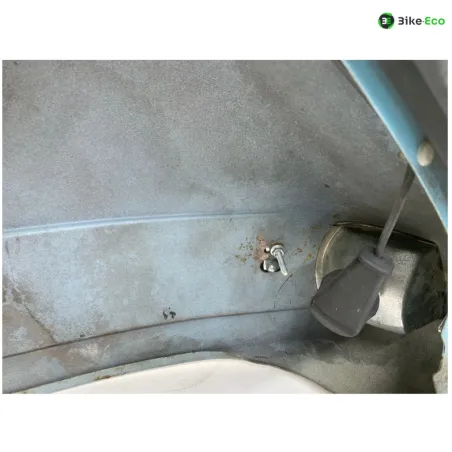 Cache carenage coque arriere droit PIAGGIO VESPA 125 2011-2017 PX