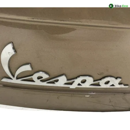 Cache carenage coque arriere droit PIAGGIO VESPA 125 2011-2017 PX