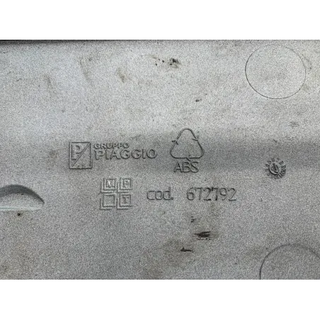 Cache carenage face avant PIAGGIO VESPA 125 2011-2017 PX