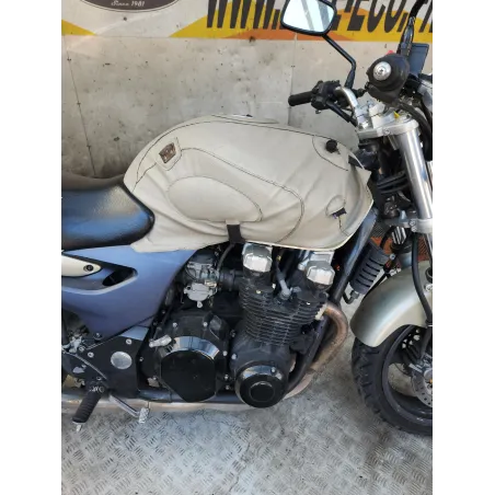 KAWASAKI 750 ZR7
