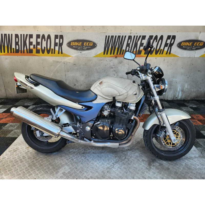 KAWASAKI 750 ZR7