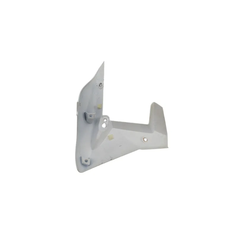 Ecope radiateur droit TRIUMPH STREET TRIPLE 675 R 2013 - 2016