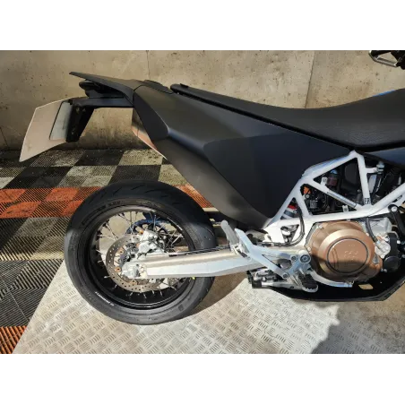 HUSQVARNA 701 SM