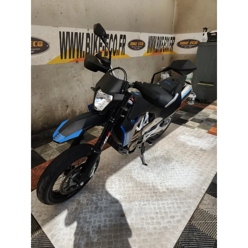 HUSQVARNA 701 SM