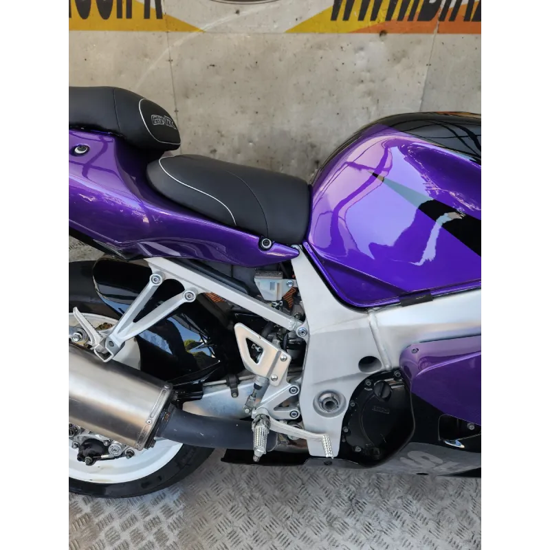SUZUKI GSXR 600