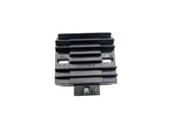 Regulateur charge batterie BENELLI BN 125 2022 - 2024