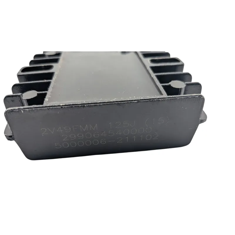 Regulateur charge batterie BENELLI BN 125 2022 - 2024