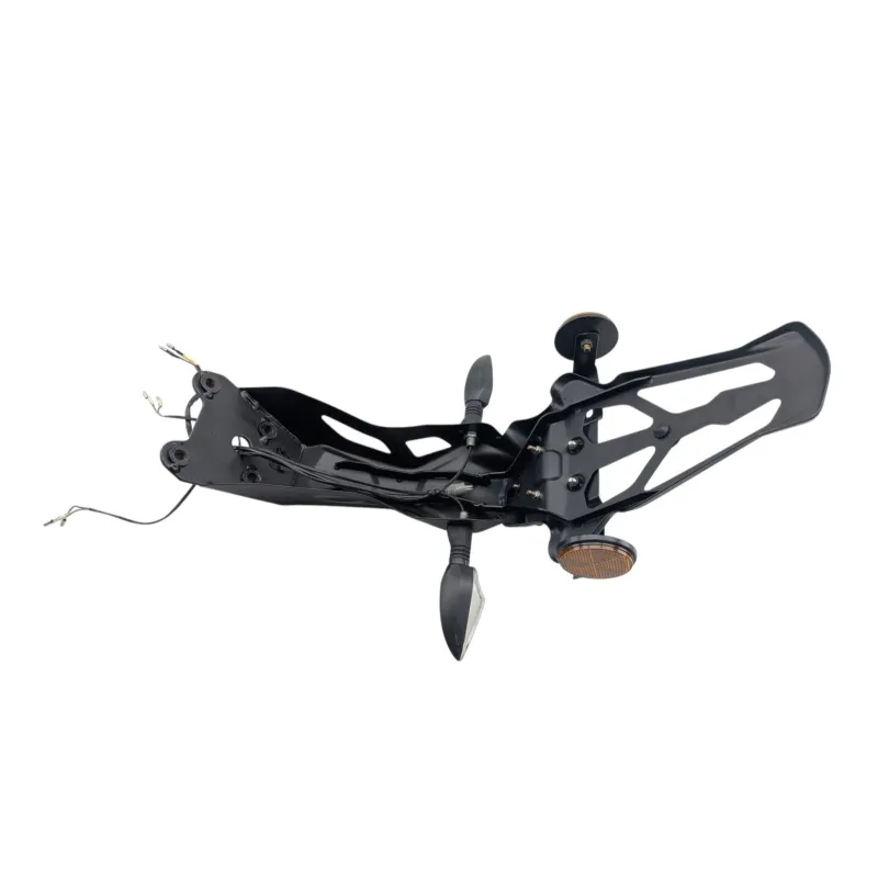 Support de plaque et eclairage BENELLI BN 125 2022 - 2024
