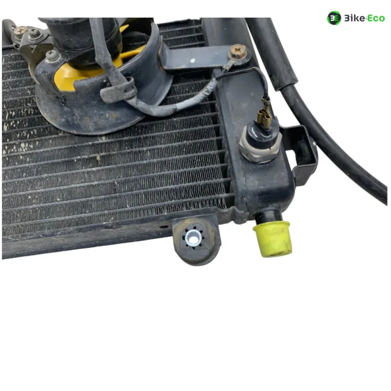 Radiateur eau HONDA CBR 125 R 2004-2006