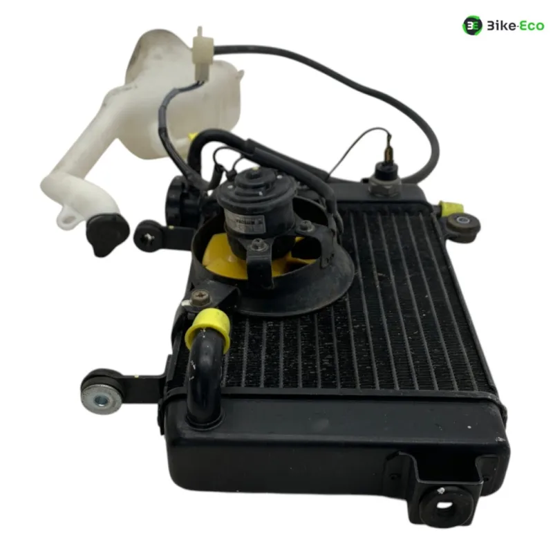 Radiateur eau HONDA CBR 125 R 2004-2006